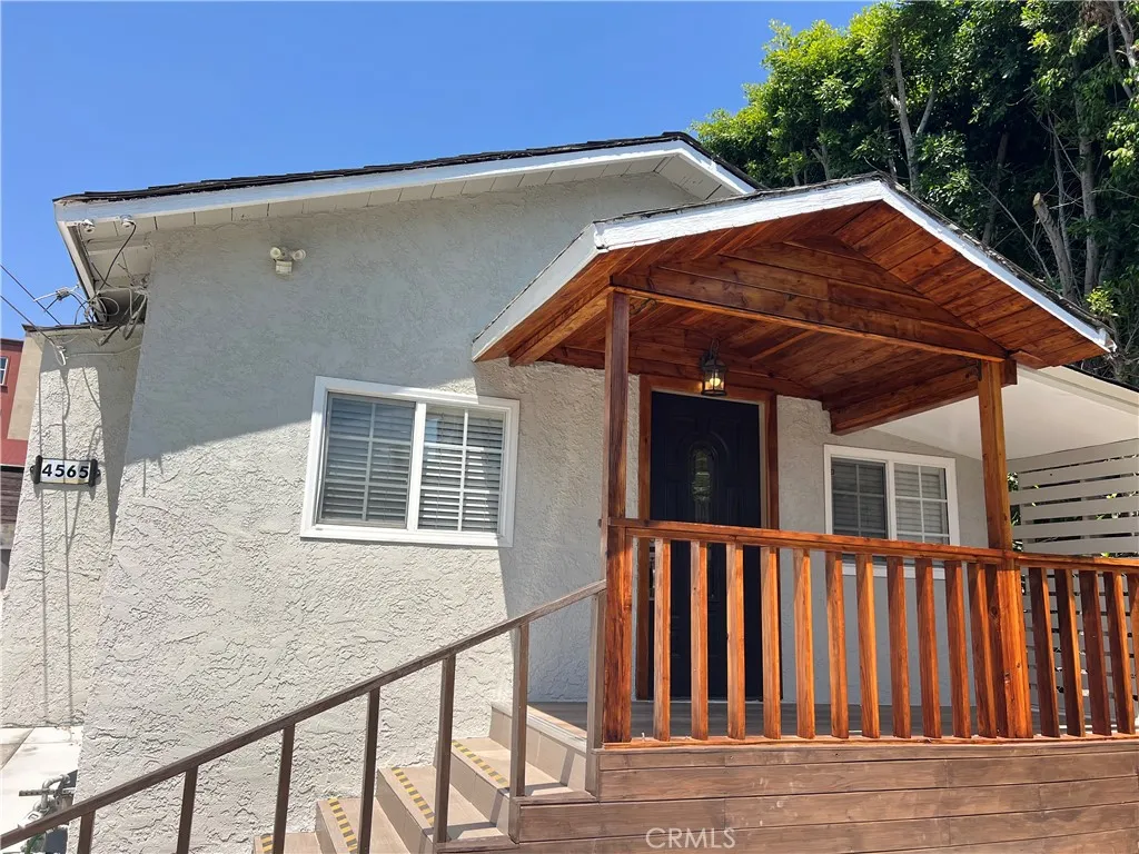 4563 Lexington Avenue, Los Angeles, California 90029 home-pic-17